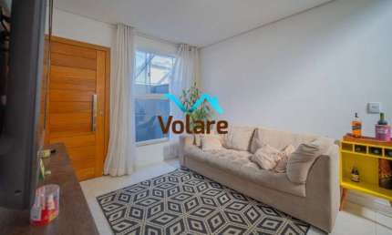 Casa à venda em Osasco-SP, bairro Pestana: 2 quartos, 2 salas, 2 banheiros, 3 vagas de garagem, 203 m² de área.