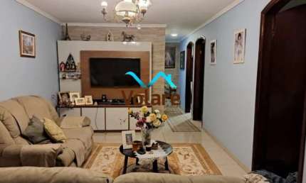 Imperdível Casa à Venda em Osasco-SP, Bairro Metalúrgicos: 5 Quartos, 2 Suítes, 1 Sala, 4 Banheiros, 3 Vagas de Garagem - 256m²