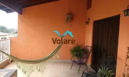 Imperdível oportunidade: Casa à venda em Osasco-SP, no bairro Jardim D'abril - 3 quartos, 1 suíte, 2 salas, 3 banheiros, 2 vagas de garagem - 231m².