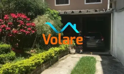 Casa à venda em Osasco-SP, Jardim Elvira: 4 quartos, 2 salas, 2 banheiros, 2 vagas de garagem, 176m² de área!