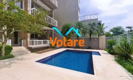 Imperdível casa em condomínio à venda em Santana de Parnaíba-SP no Residencial Valville 1: 4 quartos, 2 suítes, 390m² de área.