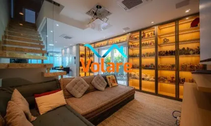Casa em condomínio à venda em Granja Viana! 3 quartos, 1 suíte, 2 salas, 2 vagas, 105m²