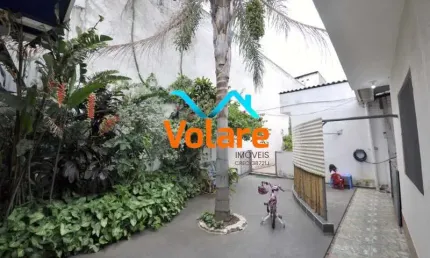 Casa à venda em Osasco-SP, Km 18: 7 quartos, 3 salas, 3 banheiros, 3 vagas de garagem, 359m² de área.(PL)