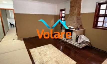 Imperdível casa com 3 quartos e 1 suíte no Jardim das Vertentes, São Paulo-SP: 2 salas, 5 banheiros, 2 vagas de garagem.