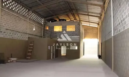Barracão / Galpão / Depósito à venda na Rua Ipane, Cordovil, Rio de Janeiro, 418 m2 por R$ 530.000