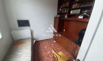 Casa com 6 quartos à venda na Rua Verna Magalhães, Engenho Novo, Rio de Janeiro, 135 m2 por R$ 680.000