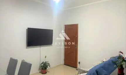 Apartamento com 2 quartos à venda na Avenida Meriti, Vila Kosmos, Rio de Janeiro, 60 m2 por R$ 190.000