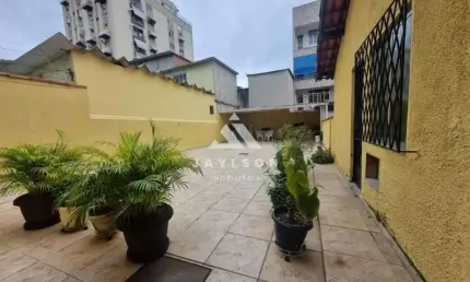 Apartamento com 4 quartos à venda na Rua Soldado Bernardino da Silva, Vila Kosmos, Rio de Janeiro, 150 m2 por R$ 250.000