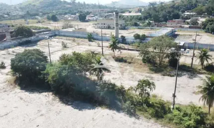 Terreno à venda na Avenida de Santa Cruz, Senador Vasconcelos, Rio de Janeiro, 19 m2 por R$ 8.500.000