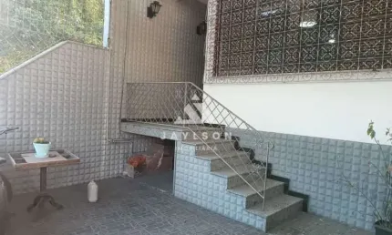 Casa com 4 quartos à venda na Rua Sousa Lobo, Ramos, Rio de Janeiro, 170 m2 por R$ 630.000
