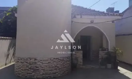 Casa com 3 quartos à venda na Rua Marupiara, Rocha Miranda, Rio de Janeiro, 85 m2 por R$ 390.000