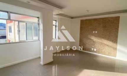 Apartamento à venda na Estrada Adhemar Bebiano, Inhaúma, Rio de Janeiro, 61 m2 por R$ 185.000