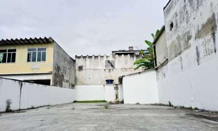 Terreno à venda na Rua Monsenhor Castelo Branco, Jardim América, Rio de Janeiro por R$ 220.000