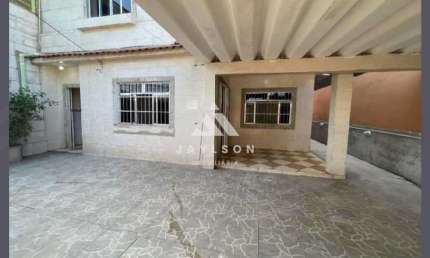 Casa com 4 quartos à venda na Rua José Luís Rodrigues Calazans, Centro, Duque de Caxias, 206 m2 por R$ 530.000