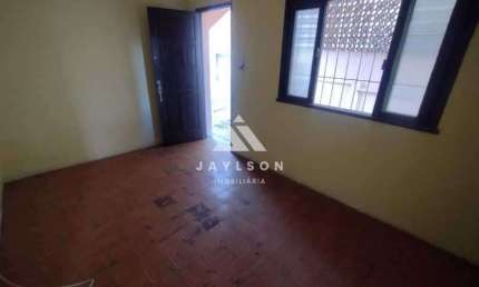 Apartamento com 2 quartos à venda na Rua Santo Eduardo, Irajá, Rio de Janeiro, 49 m2 por R$ 200.000