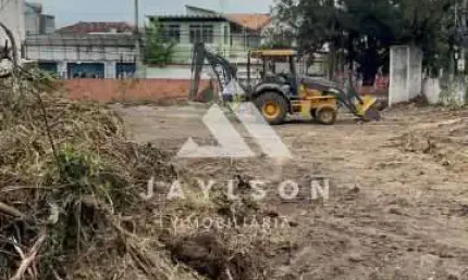 Terreno à venda na Rua Barreiros, Ramos, Rio de Janeiro por R$ 2.200.000