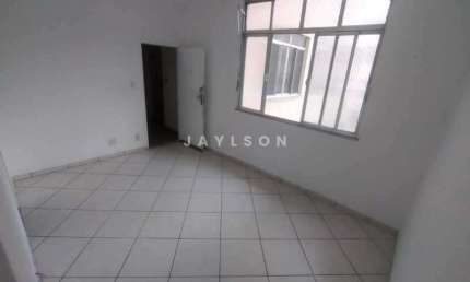 Apartamento com 2 quartos à venda na Rua Miguel Fernandes, Méier, Rio de Janeiro, 49 m2 por R$ 125.000