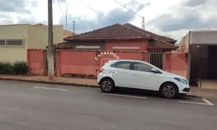 Casa com 2 quartos à venda no Centro, Pitangueiras , 121 m2 por R$ 300.000