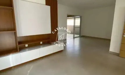 Casa com 3 quartos à venda na R. Cravinas, Centro, Cravinhos, 275 m2 por R$ 1.050.000