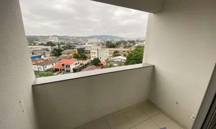 Apartamento 2 dormitórios sendo 1 suíte - pinheirinho criciúma