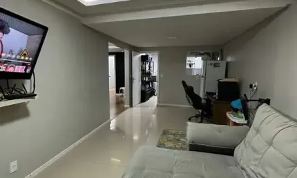 Apartamento 2 dormitórios sendo 1 suíte - Comerciário Criciúma