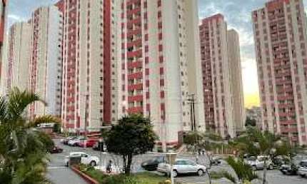 Apartamento com 2 dormitórios à venda, 55 m² por R$ 250.000,00 - Jardim do Estádio - Santo André/SP