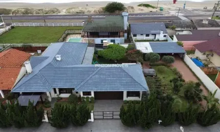 Casa com 5 quartos à venda no Atlântida Sul (Distrito), Osório 