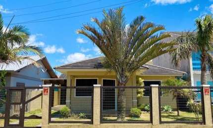 Casa com 3 quartos à venda no Atlântida Sul (Distrito), Osório 