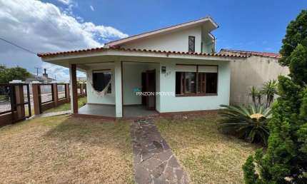 Casa a 100m da praia em Atlântida Sul, excelente localização