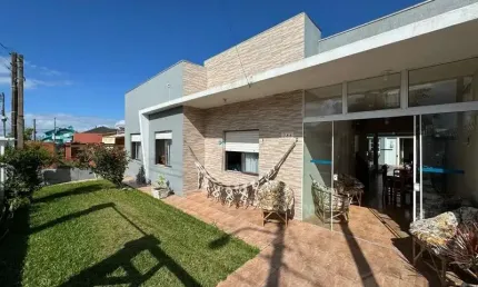 Casa com 7 quartos à venda no Atlântida Sul (Distrito), Osório 