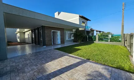 Casa com 4 quartos à venda na Rua Alegrete, 33, Vista Alegre, Arroio do Sal