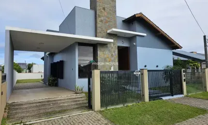IMÓVEL DE ALTO PADRÃO NO BAIRRO JARDIM RAIANTE EM ARROIO DO SAL!