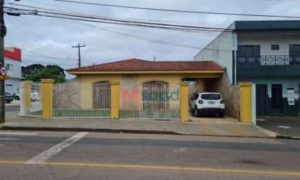 Casa com 3 quartos à venda na Rua Vicente Spósito, 317, Uvaranas, Ponta Grossa