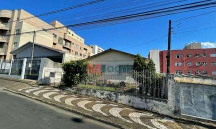 Casa com 3 quartos à venda na Rua Xavier da Silva, 622, Centro, Ponta Grossa