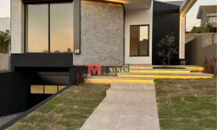 Belíssima casa a venda no Parque dos Franceses em Oficinas