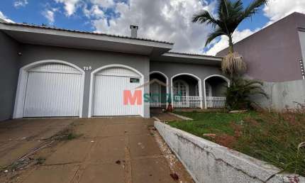 Casa com 3 quartos para alugar no Oficinas, Ponta Grossa 