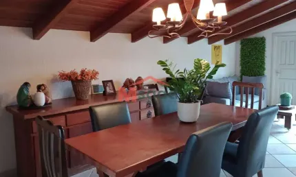 Casa com 3 quartos à venda na Rua Professor Ivon Zardo, 000, Estrela, Ponta Grossa