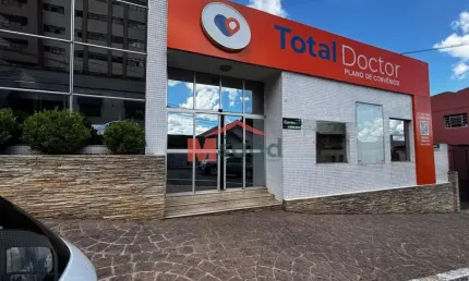 Casa comercial com 6 salas para alugar no Centro, Ponta Grossa 