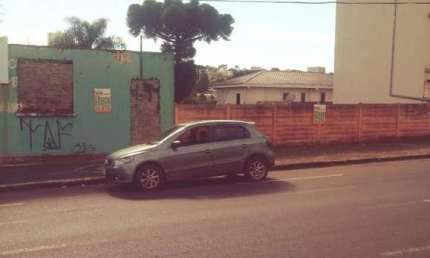 Terreno à venda na Rua Afonso Celso, 2, Uvaranas, Ponta Grossa