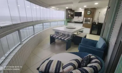 Apartamento Mobiliado 2 quartos frente mar à venda Jardim Real Praia Grande-SP