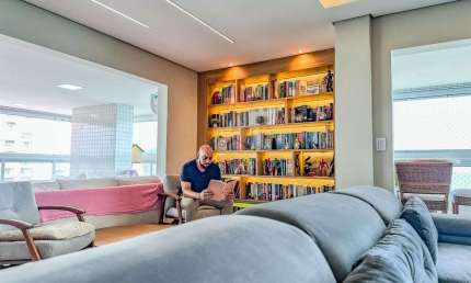 Apartamento 4 dormitórios suítes à Venda em Guilhermina Praia Grande - SP 292 m²