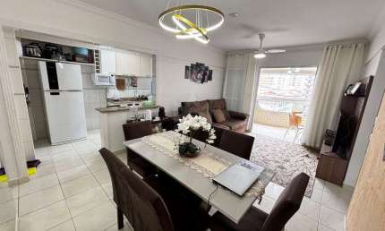 Apartamento à venda com 2 quartos na Guilhermina Praia Grande-SP, 85 m²