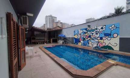 Casa isolada à venda com 3 quartos, piscina no Canto do Forte Praia Grande