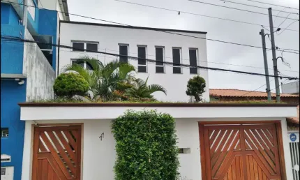 A553 - Sobrado disponível para locação na Vila Progresso - A553