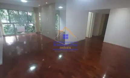 Apartamento com  3 quartos, copa cozinha, 1 suíte, dependências completas, 2 vagas à venda, 110 m²