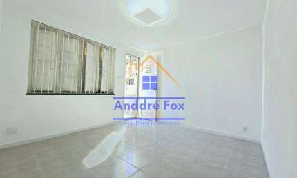 Apartamento Garden, 2 quartos, 2 banheiros, cozinha, dependências completas, sem condomínio à venda