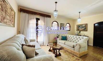 CASA A VENDA NA PONTE SÃO JOÃO - 250M² - 04 QUARTOS - VARANDA - JUNDIAÍ - SP