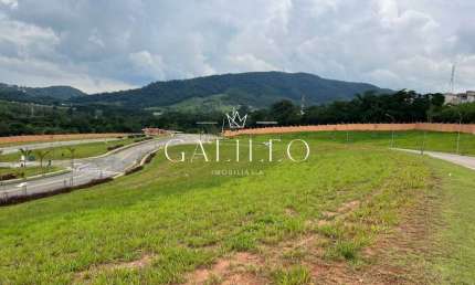 TERRENO DE ALTO PADRÃO Á VENDA NO CONDOMÍNIO ALPHAVILLE FASE 2 EM JUNDIAÍ -SP