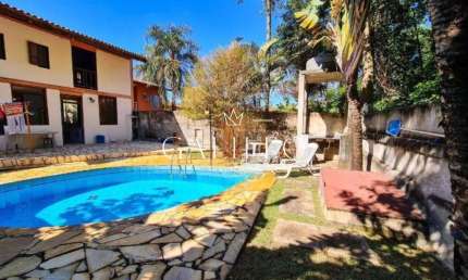 CASA COM 3 DORMITÓRIOS E SUÍTE, COM  PISCINA EM BARÃO GERALDO - CAMPINAS - SP