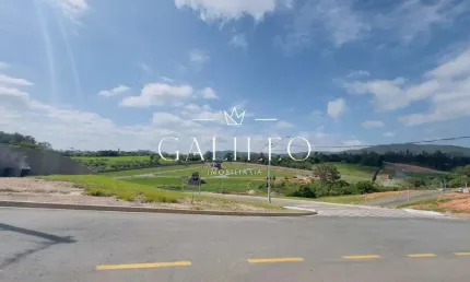 Terreno à venda em Jundiaí-SP, no Recanto Quarto Centenário, com 270m² de área!
